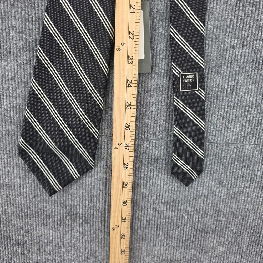 Daniel Cremieux Signature Collection Silk Tie Limited Edition Black White Stripe